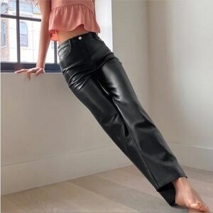 Aritzia Wilfred The Melina Vegan Black Faux Leather Pant in Black Sz 4